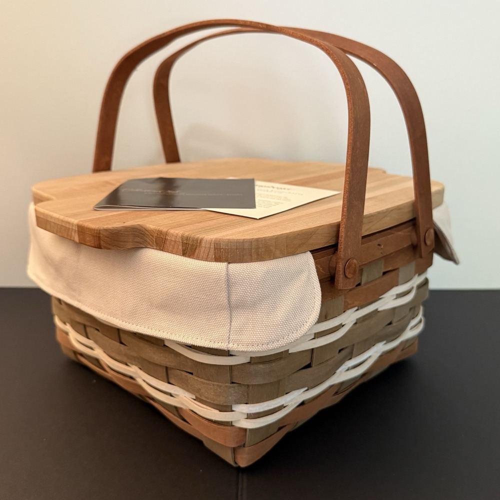 Longaberger 2008 Collectors Club JW Heritage Basket Cake Riser Cutting Board Lid